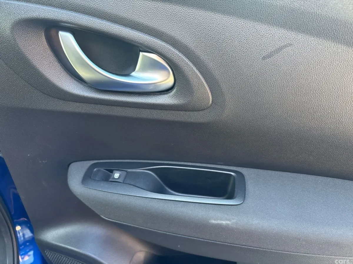 Renault Kadjar SUV, Diesel, 2021, Blue