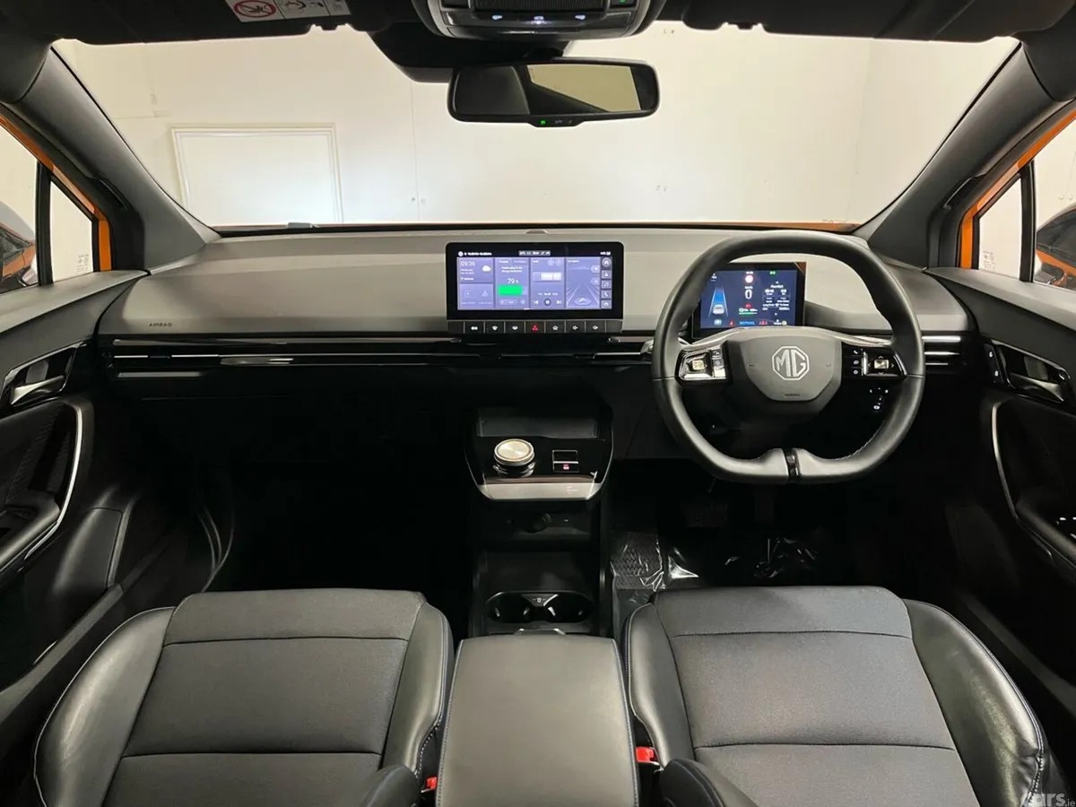 MG MG4 Hatchback, Electric, 2023, Orange