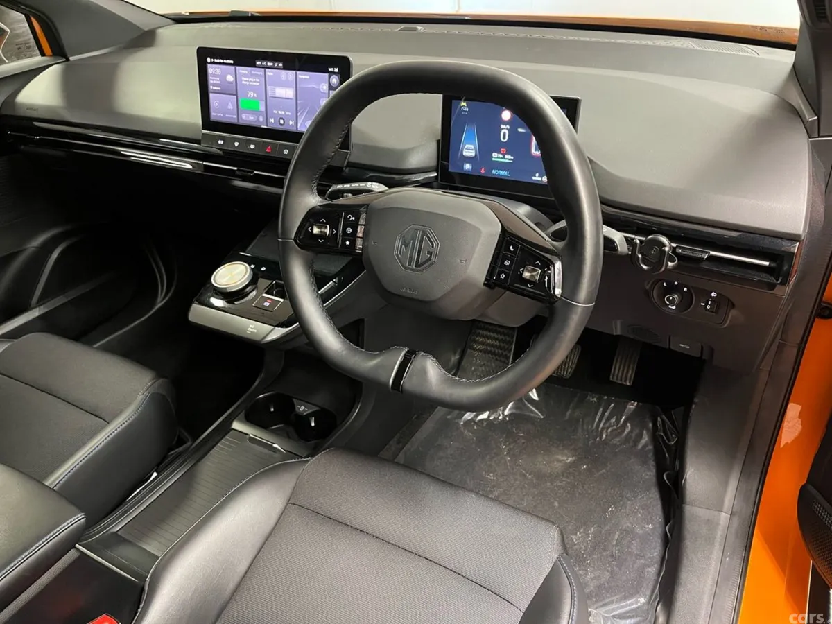 MG MG4 Hatchback, Electric, 2023, Orange