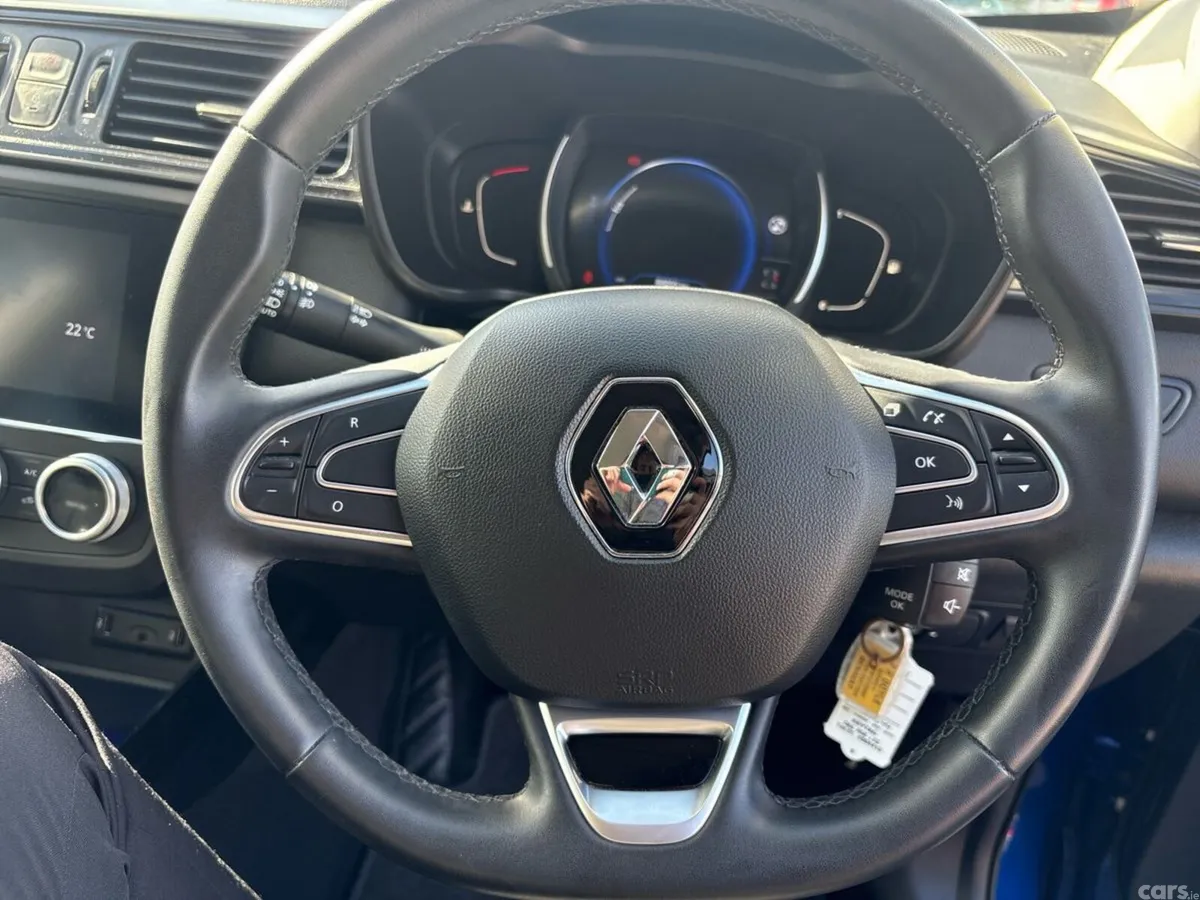 Renault Kadjar SUV, Diesel, 2021, Blue