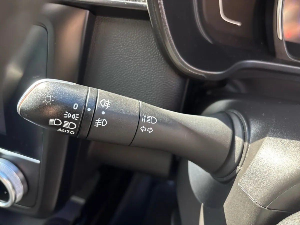 Renault Kadjar SUV, Diesel, 2021, Blue