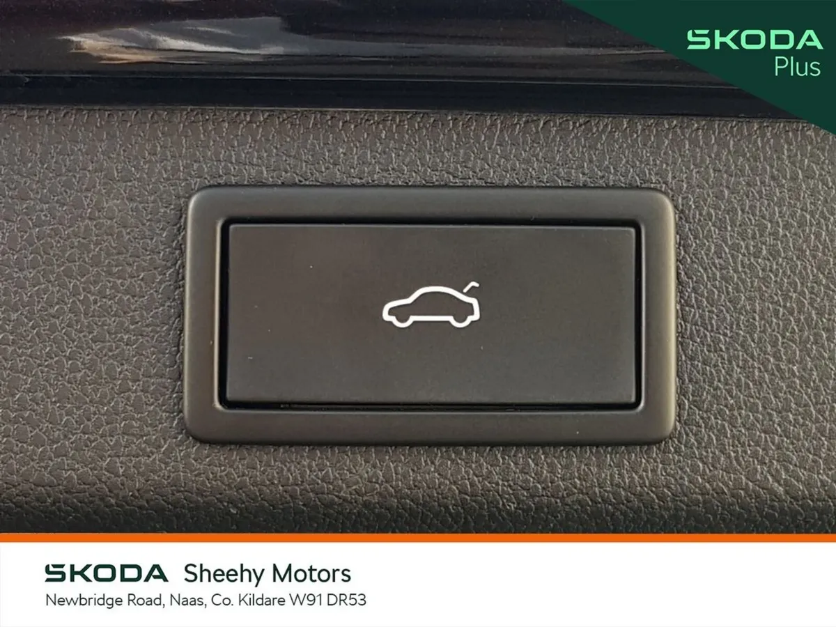 Skoda Superb Estate, Diesel, 2024, Black