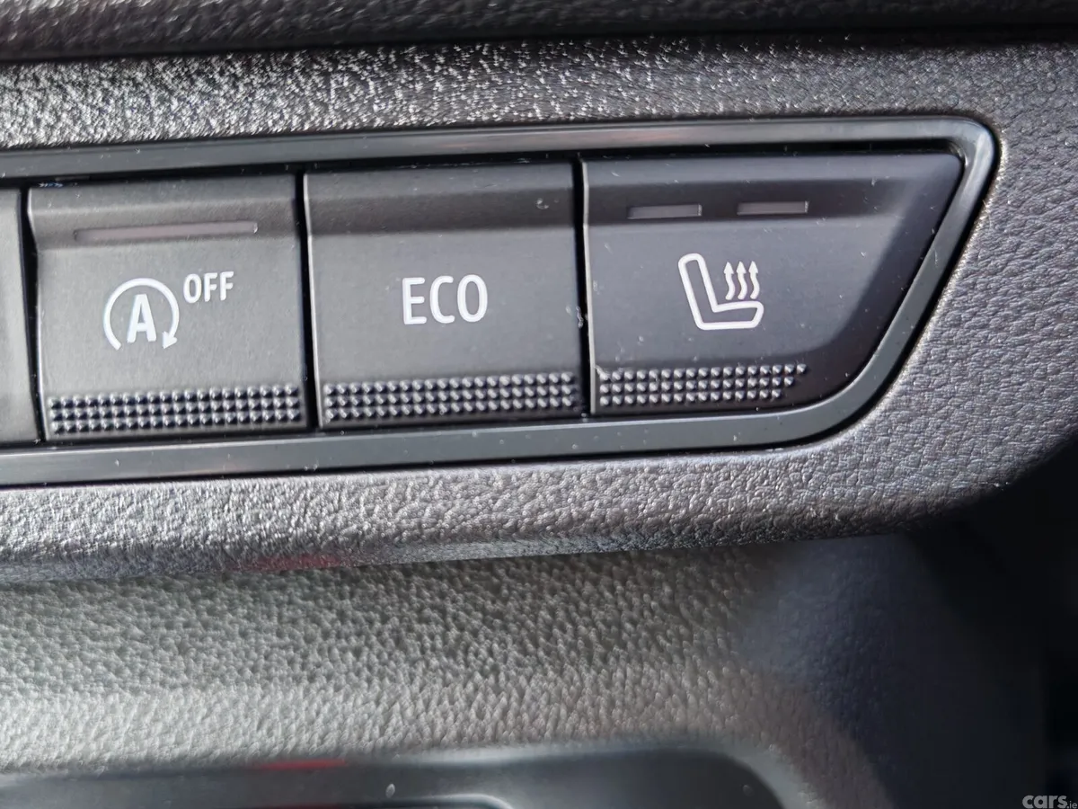 Dacia Jogger Estate/Jeep, Petrol, 2023, Grey