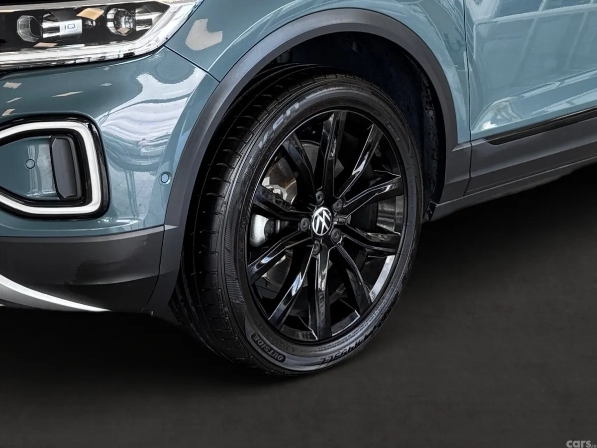 Volkswagen T-Roc SUV, Diesel, 2024, Green