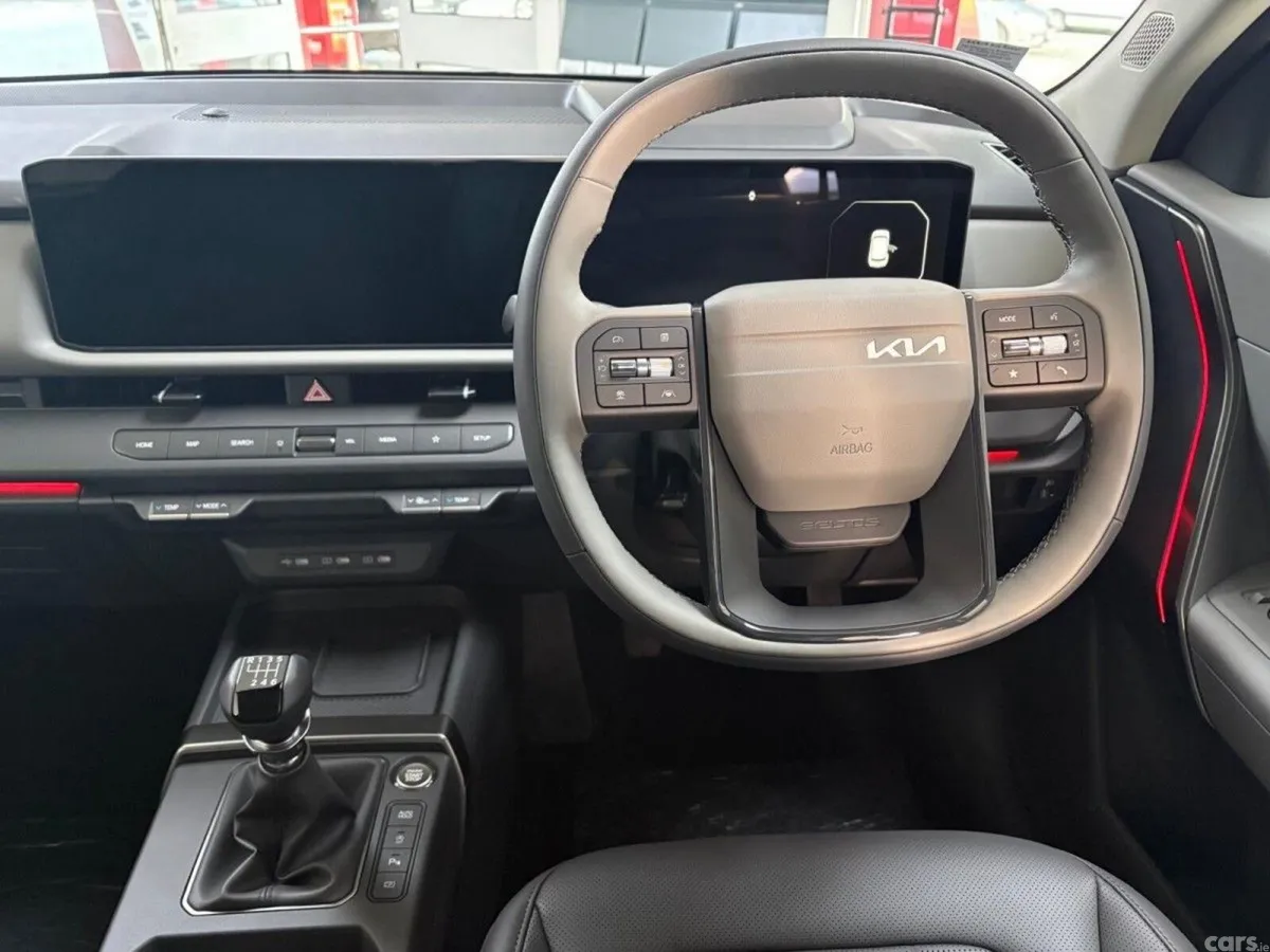 Kia Seltos SUV, Petrol Hybrid, 2027, Blue