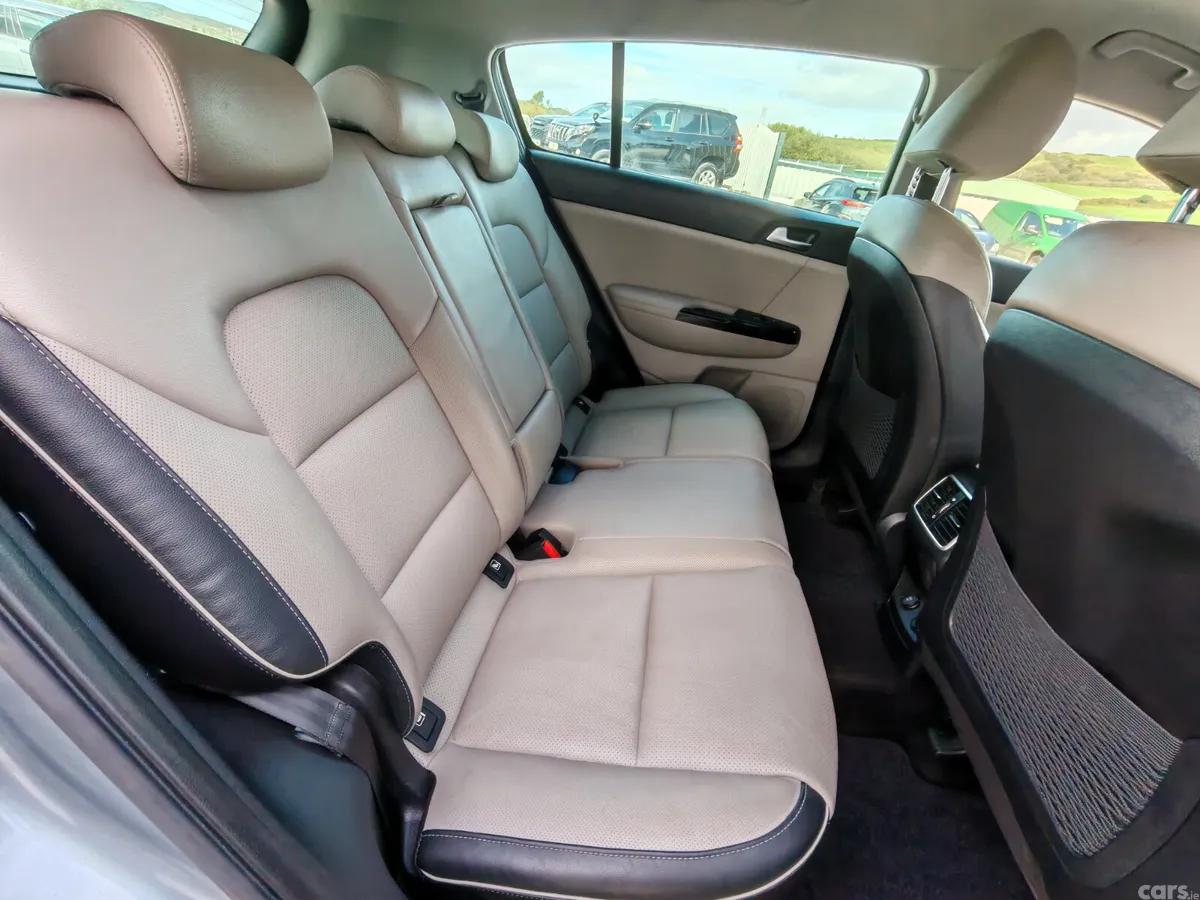Kia Sportage SUV, Diesel, 2020, Grey