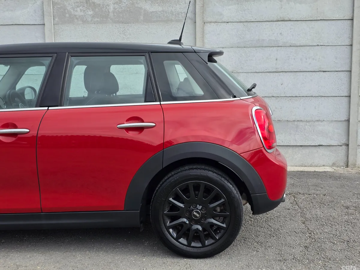 Mini Cooper Hatchback, Petrol, 2015, Red