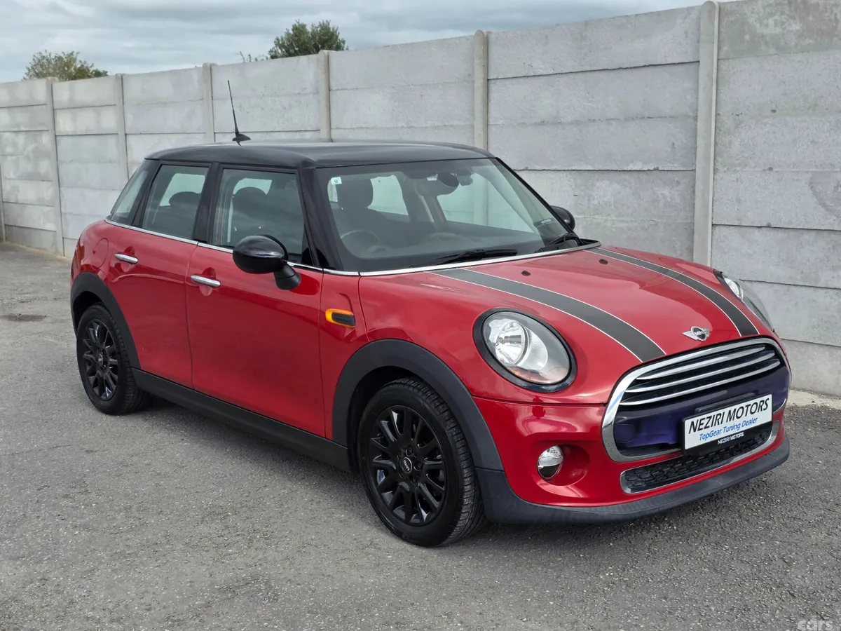 Mini Cooper Hatchback, Petrol, 2015, Red