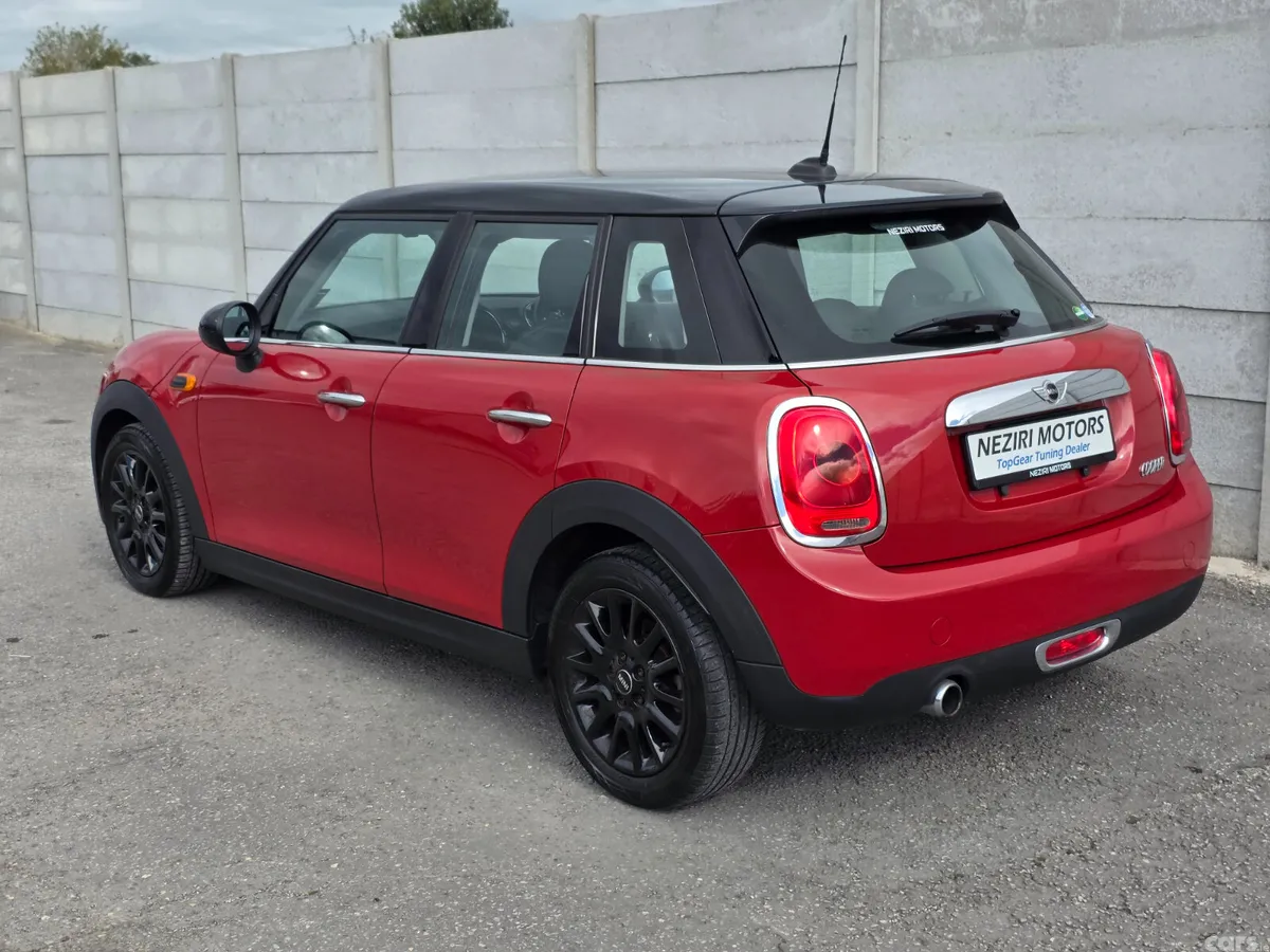 Mini Cooper Hatchback, Petrol, 2015, Red