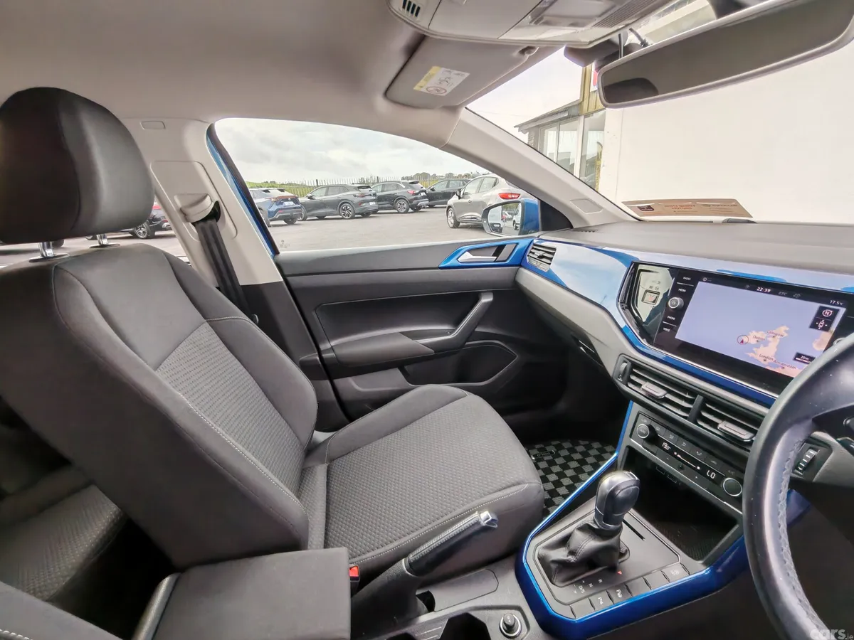 Volkswagen Polo Hatchback, Petrol, 2019, Blue
