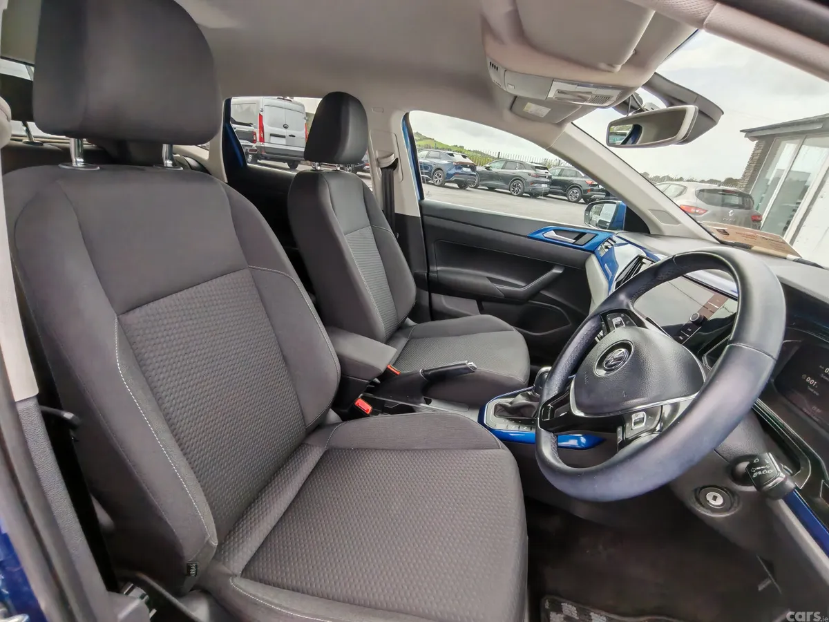 Volkswagen Polo Hatchback, Petrol, 2019, Blue