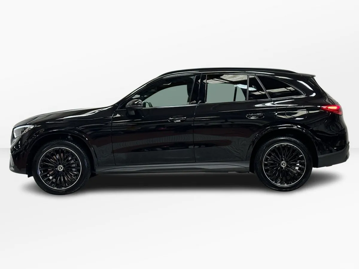 Mercedes-Benz GLC SUV, Petrol Plug-in Hybrid, 2026, Black