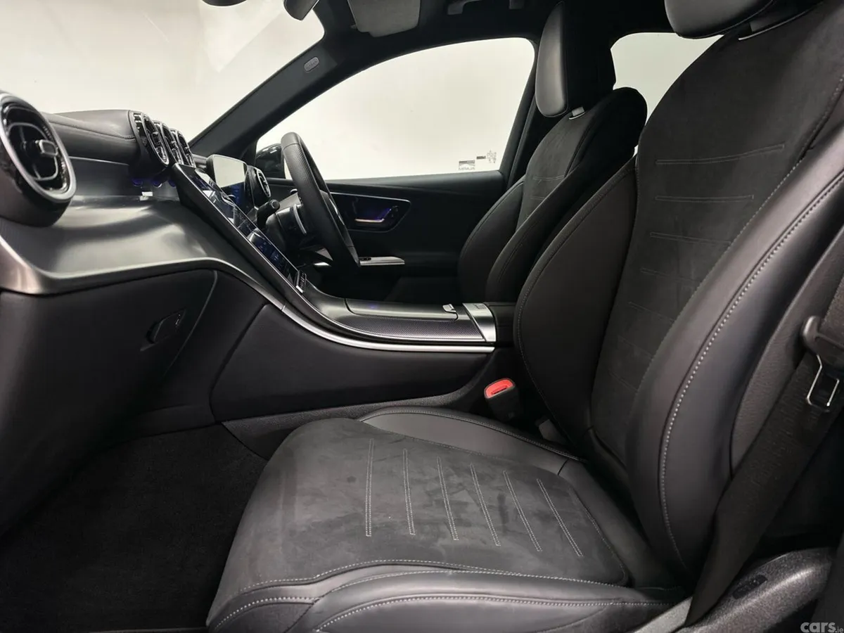 Mercedes-Benz GLC SUV, Petrol Plug-in Hybrid, 2026, Black
