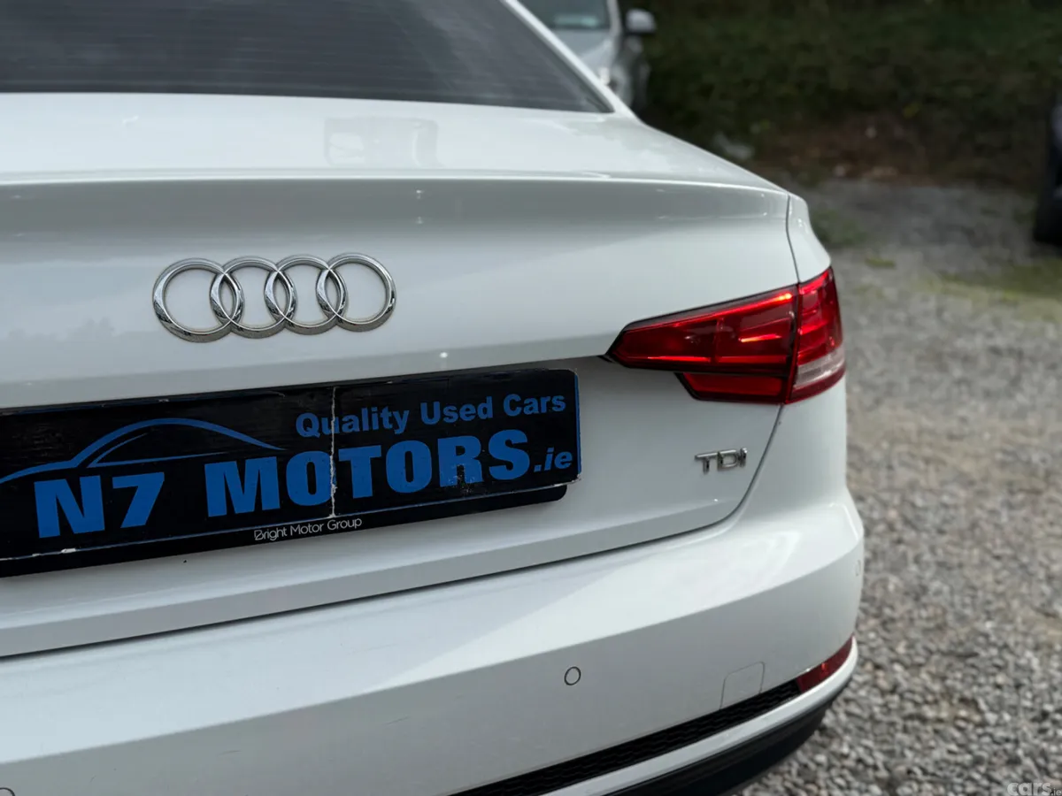 Audi A4 Saloon, Diesel, 2017, White