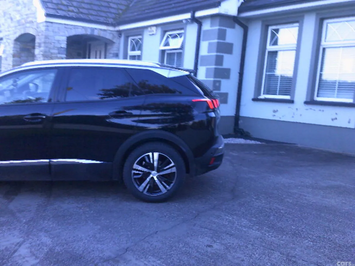 Peugeot 3008 Hatchback, Diesel, 2018, Black