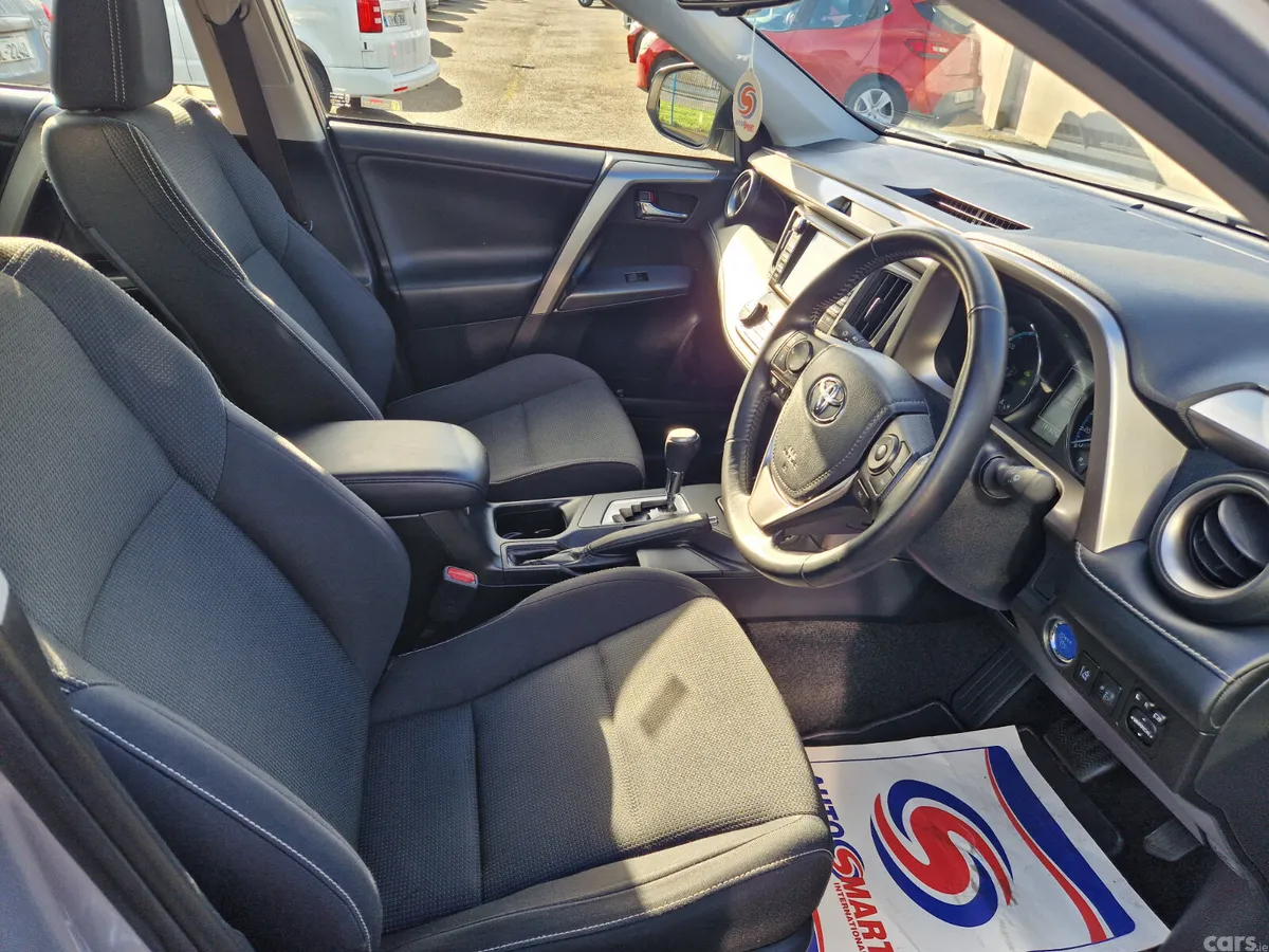 Toyota RAV4 SUV, Petrol Hybrid, 2018, Grey