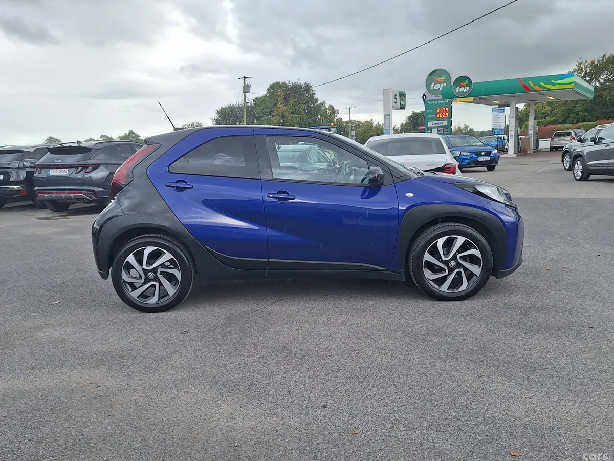 Toyota Aygo X Hatchback, Petrol, 2023, Blue