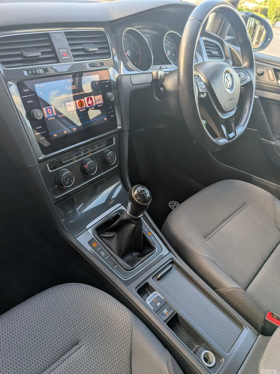 Volkswagen Golf Hatchback, Diesel, 2018, Grey