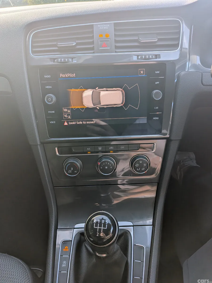 Volkswagen Golf Hatchback, Diesel, 2018, Grey