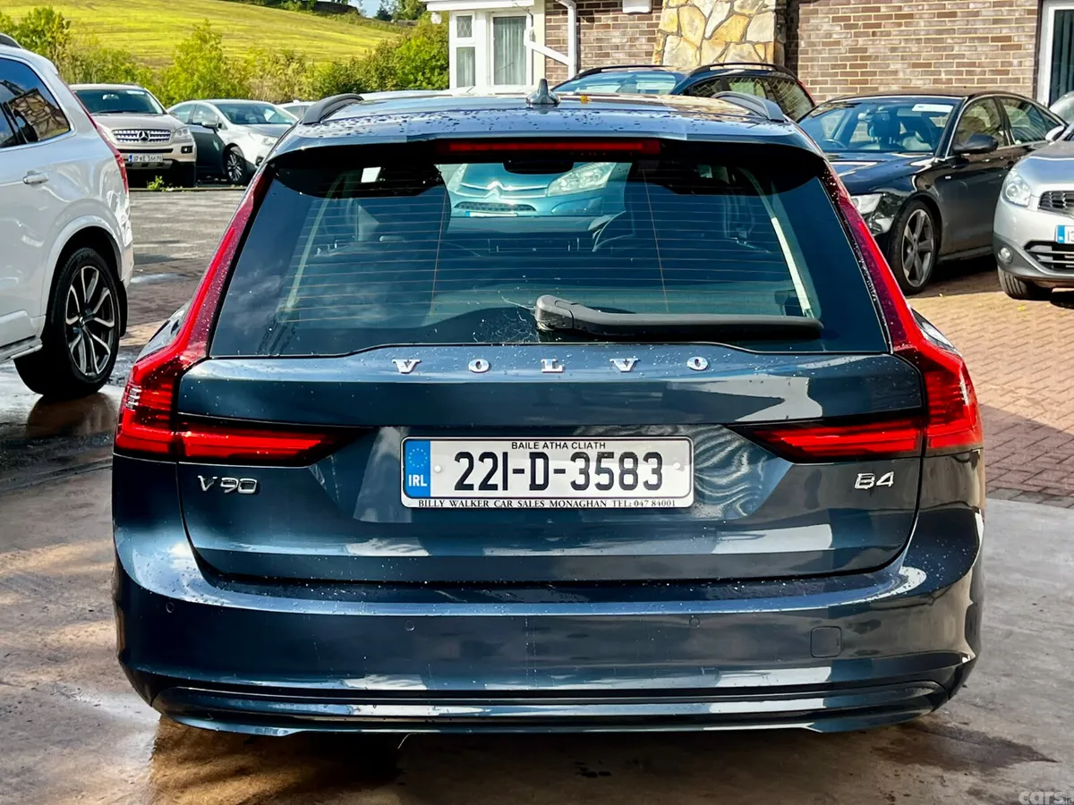 Volvo V90 Estate, Diesel, 2022, Blue