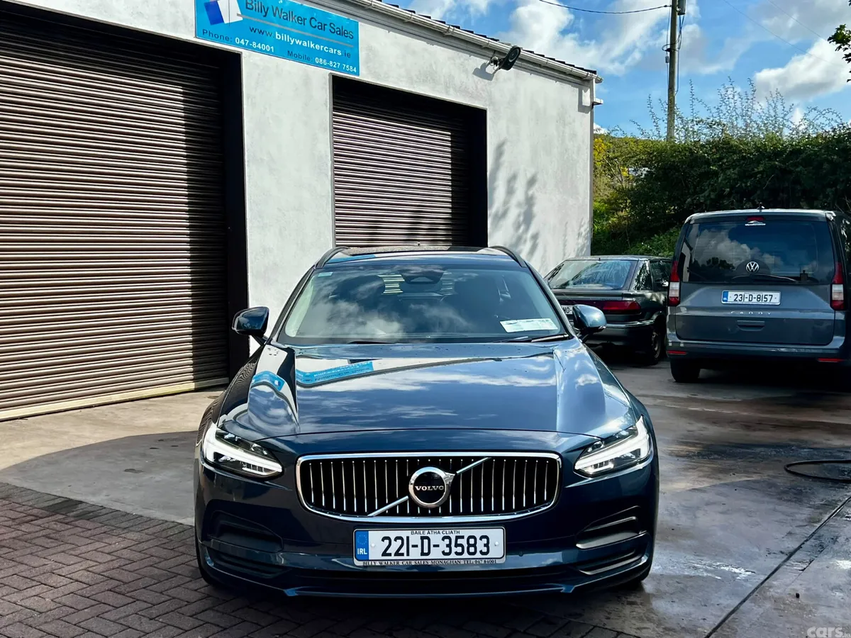 Volvo V90 Estate, Diesel, 2022, Blue