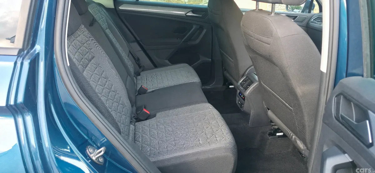 Volkswagen Tiguan SUV, Petrol Plug-in Hybrid, 2022, Blue