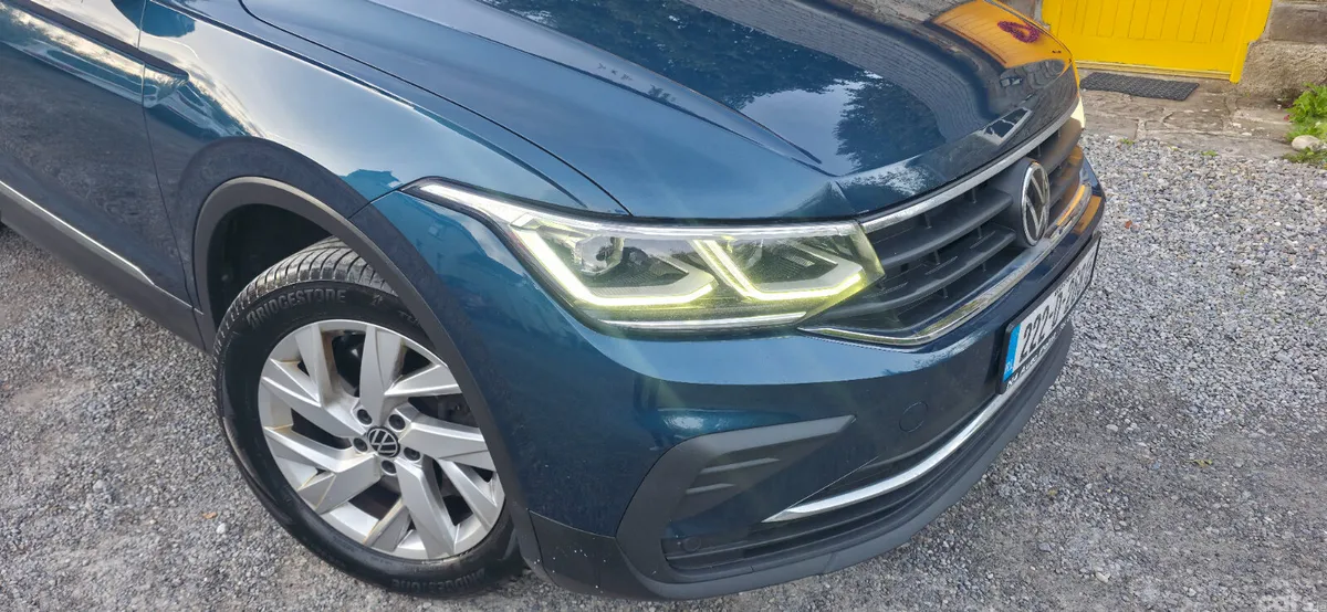 Volkswagen Tiguan SUV, Petrol Plug-in Hybrid, 2022, Blue