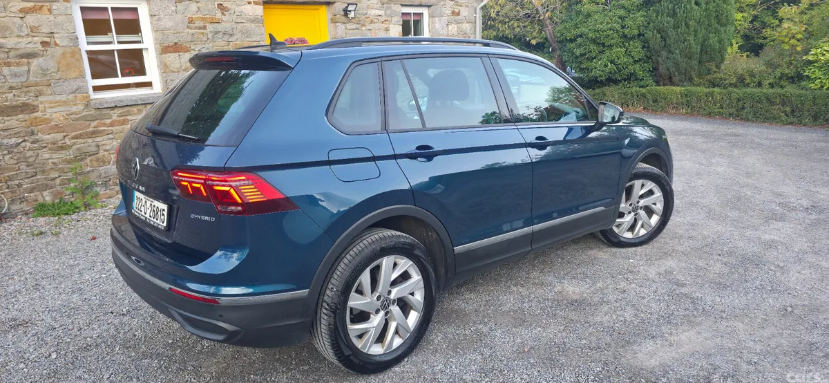 Volkswagen Tiguan SUV, Petrol Plug-in Hybrid, 2022, Blue