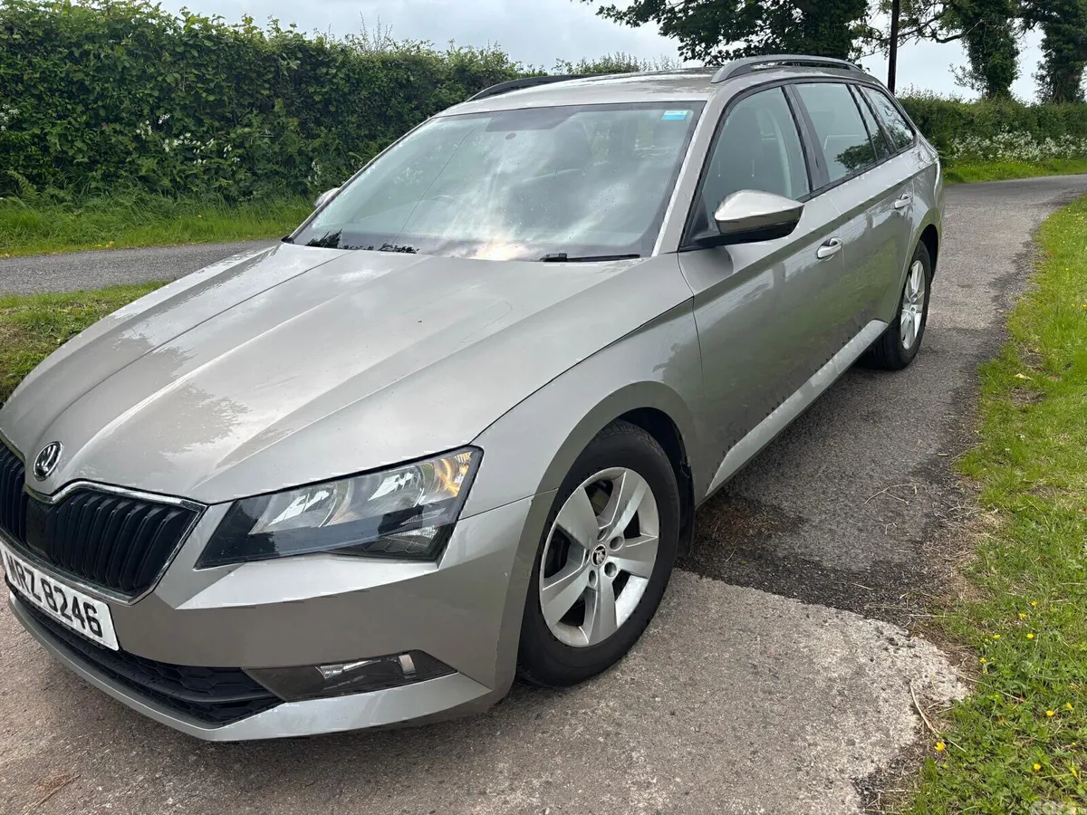 Skoda Superb Estate, Diesel, 2017, Beige