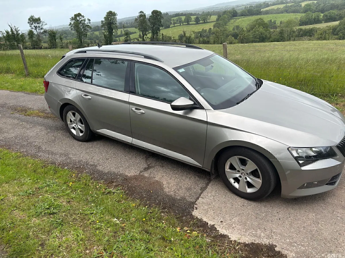Skoda Superb Estate, Diesel, 2017, Beige