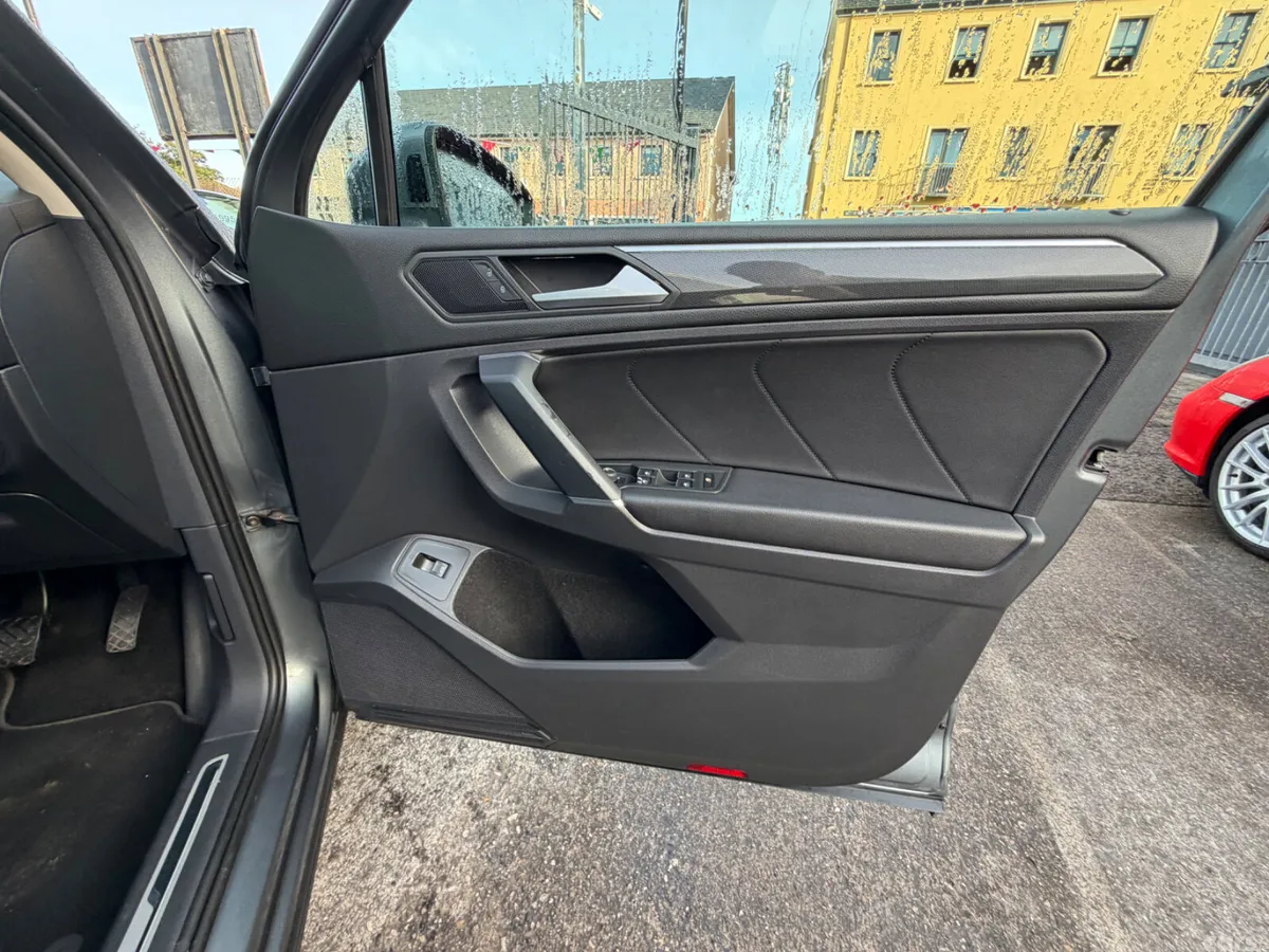 Volkswagen Tiguan SUV, Diesel, 2020, Grey