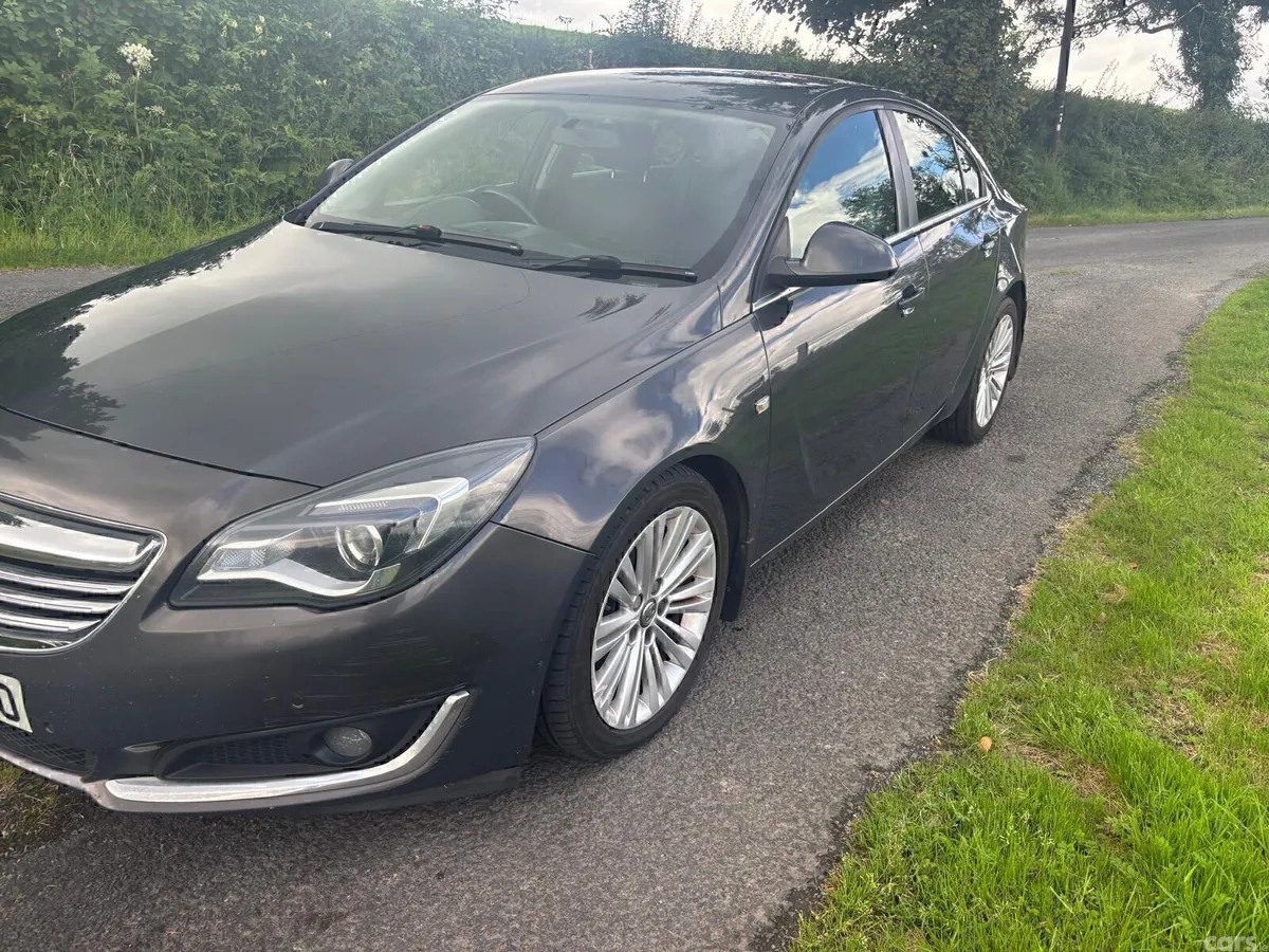 Vauxhall Insignia Hatchback, Diesel, 2014, Grey