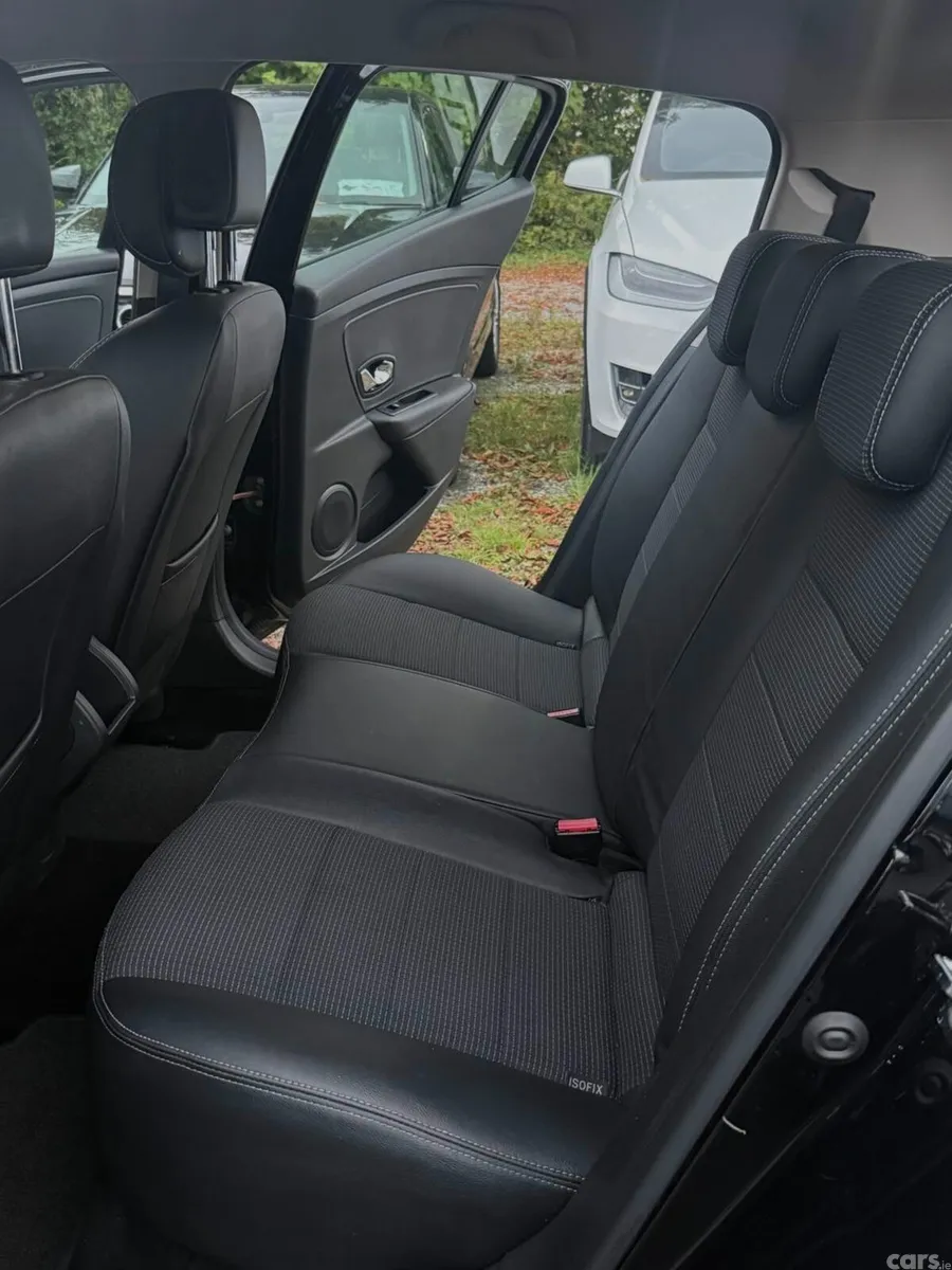 Renault Megane Hatchback, Diesel, 2013, Black