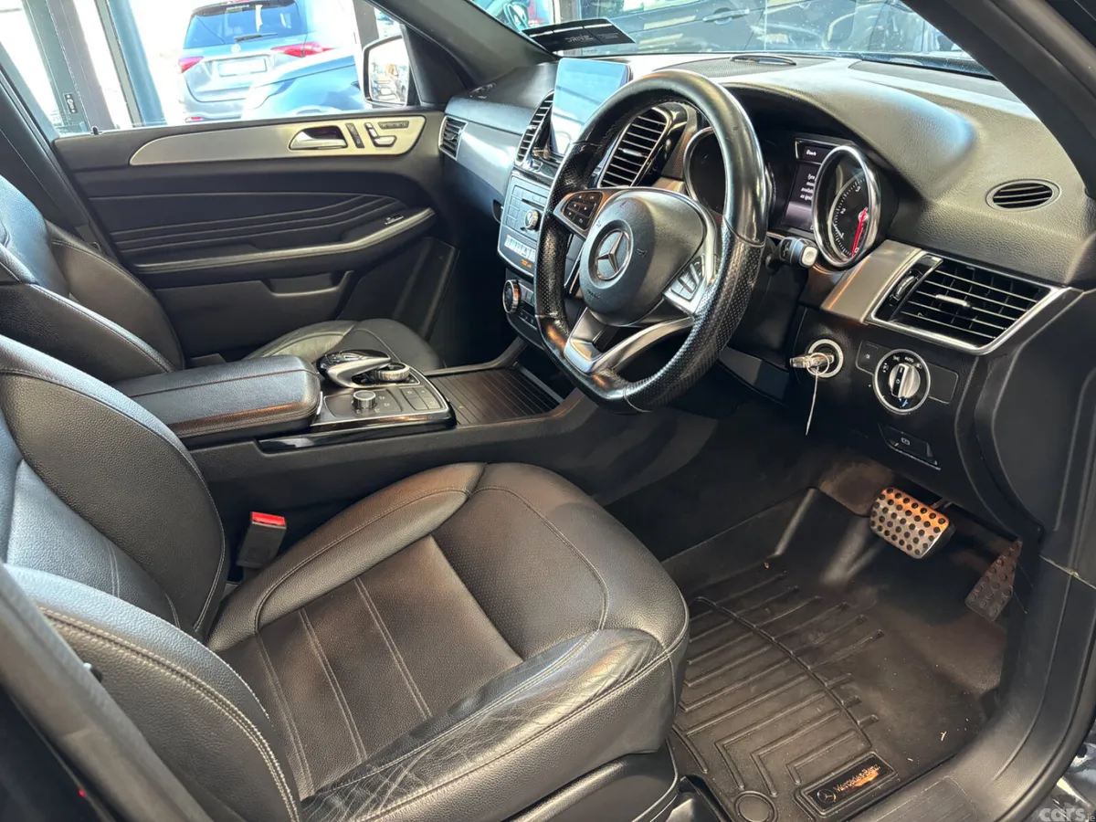 Mercedes-Benz GLE SUV, Diesel, 2018, Black
