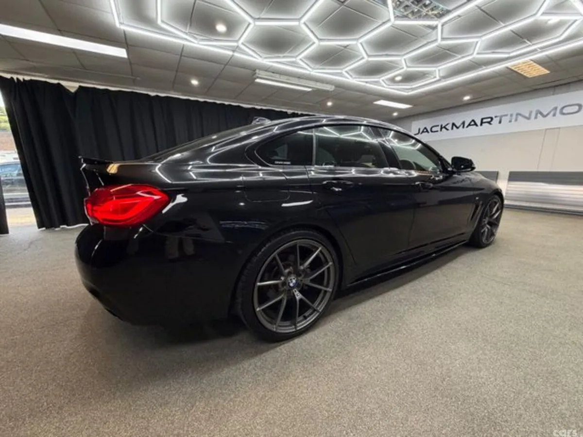 BMW 4-Series Coupe, Petrol, 2019, Black
