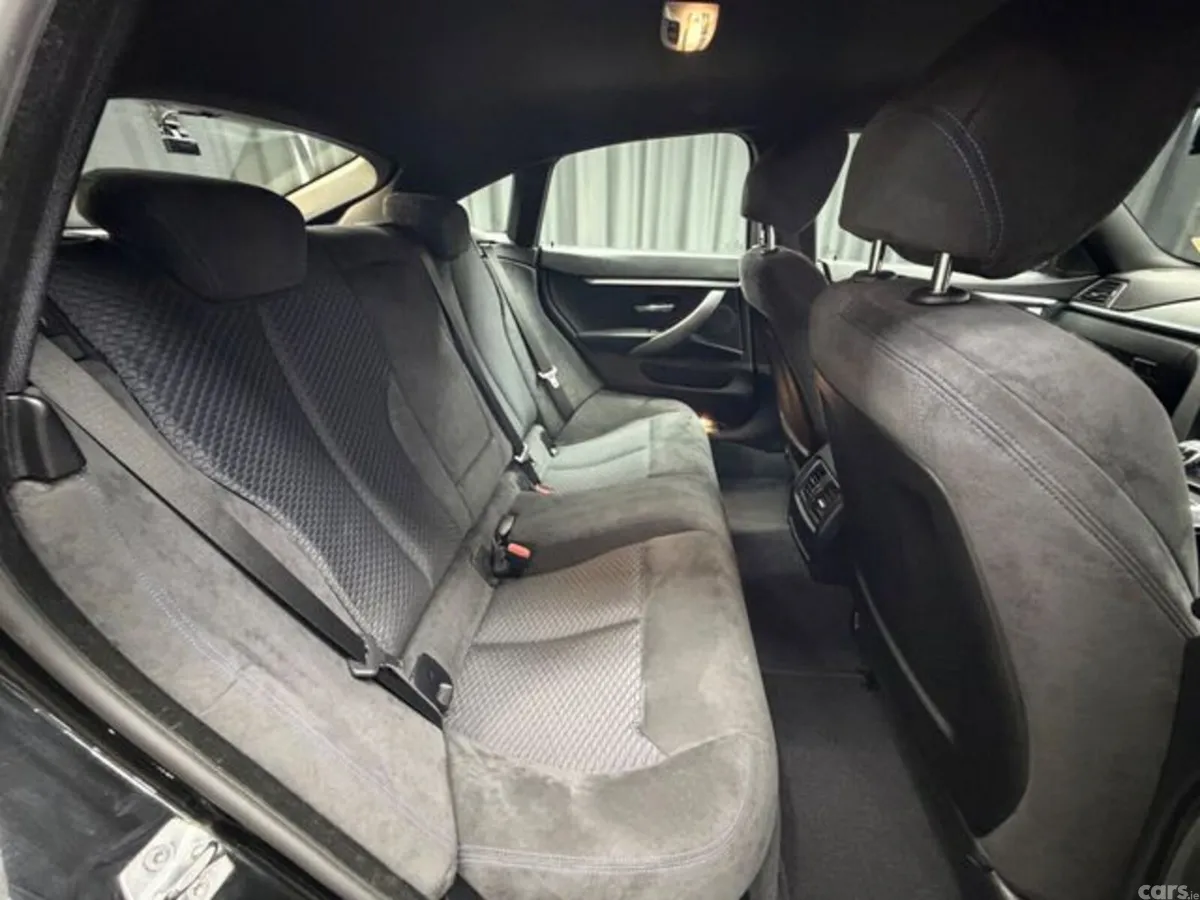 BMW 4-Series Coupe, Petrol, 2019, Black
