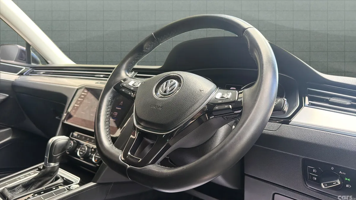 Volkswagen Passat Estate, Diesel, 2020, Black