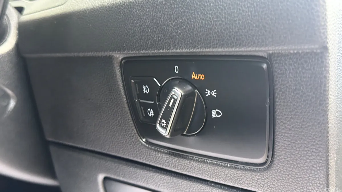 Volkswagen Passat Estate, Diesel, 2020, Black