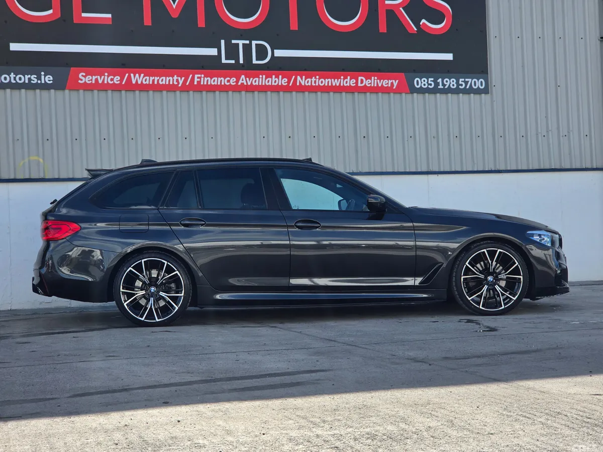 BMW 5-Series Estate, Diesel, 2019, Grey