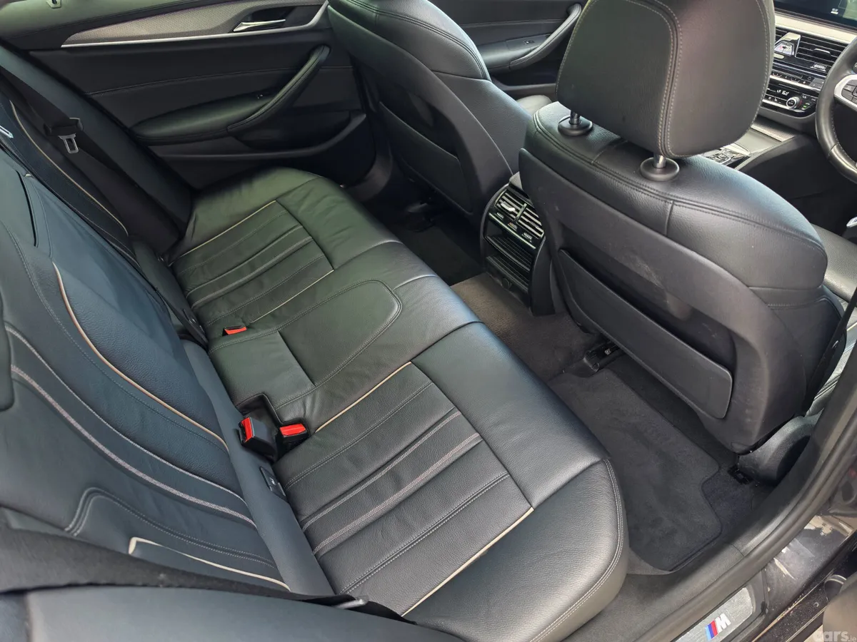 BMW 5-Series Estate, Diesel, 2019, Grey