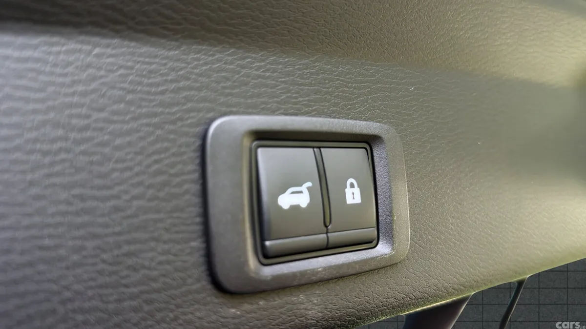 Mitsubishi Outlander SUV, Petrol Plug-in Hybrid, 2023, Grey