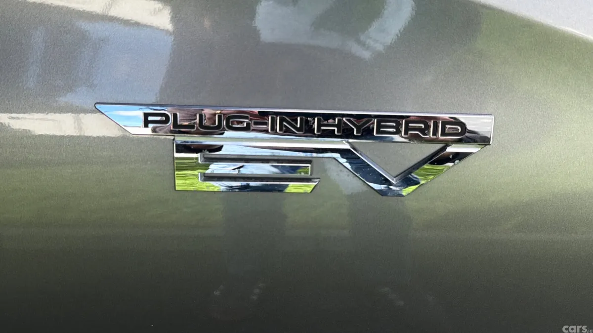 Mitsubishi Outlander SUV, Petrol Plug-in Hybrid, 2023, Grey