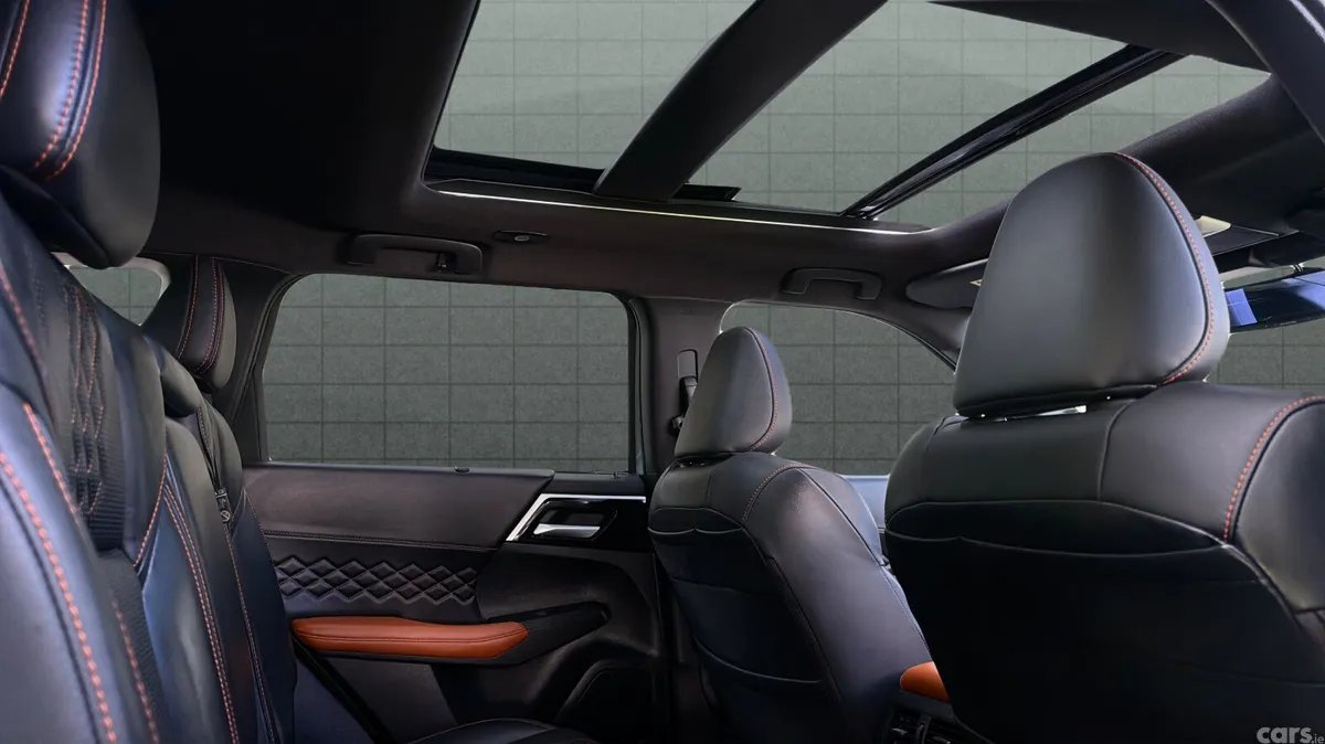 Mitsubishi Outlander SUV, Petrol Plug-in Hybrid, 2023, Grey