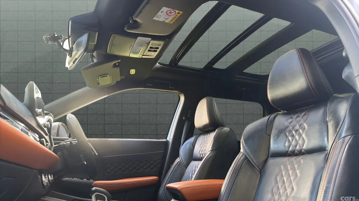 Mitsubishi Outlander SUV, Petrol Plug-in Hybrid, 2023, Grey