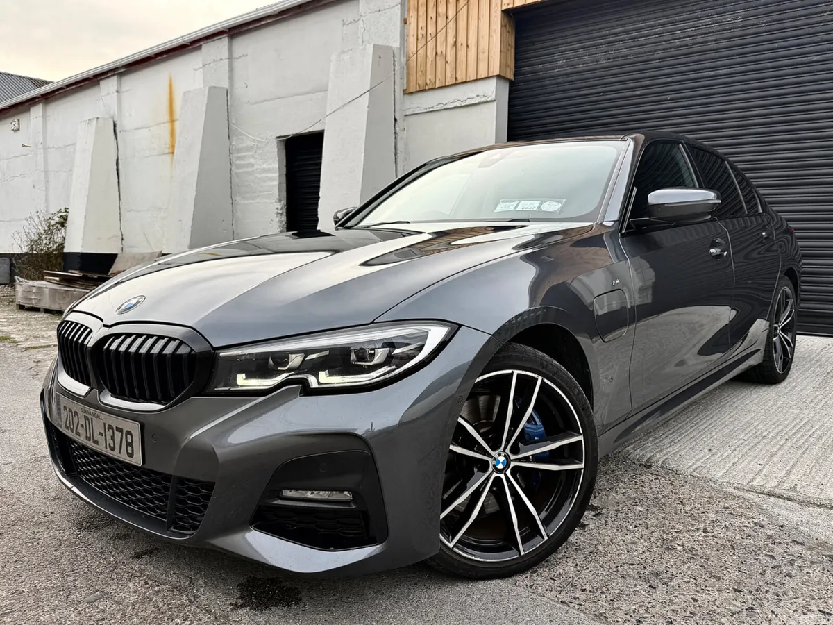 BMW 3-Series Saloon, Petrol Plug-in Hybrid, 2020, Grey