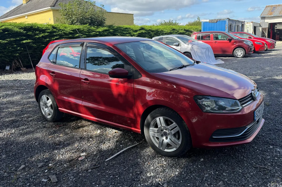 Volkswagen Polo Hatchback, Petrol, 2015, Orange