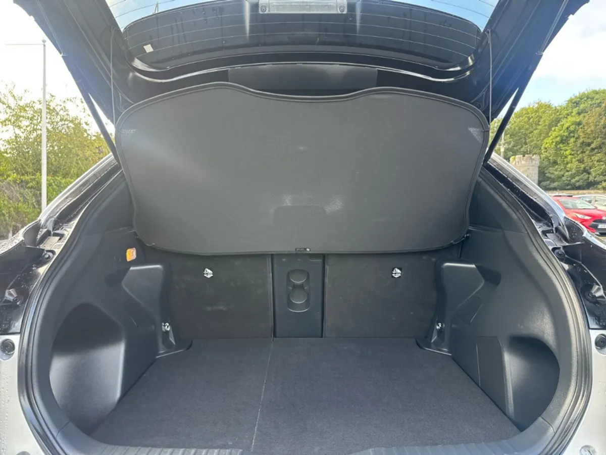 Toyota Yaris Cross SUV, Petrol Hybrid, 2026, Grey