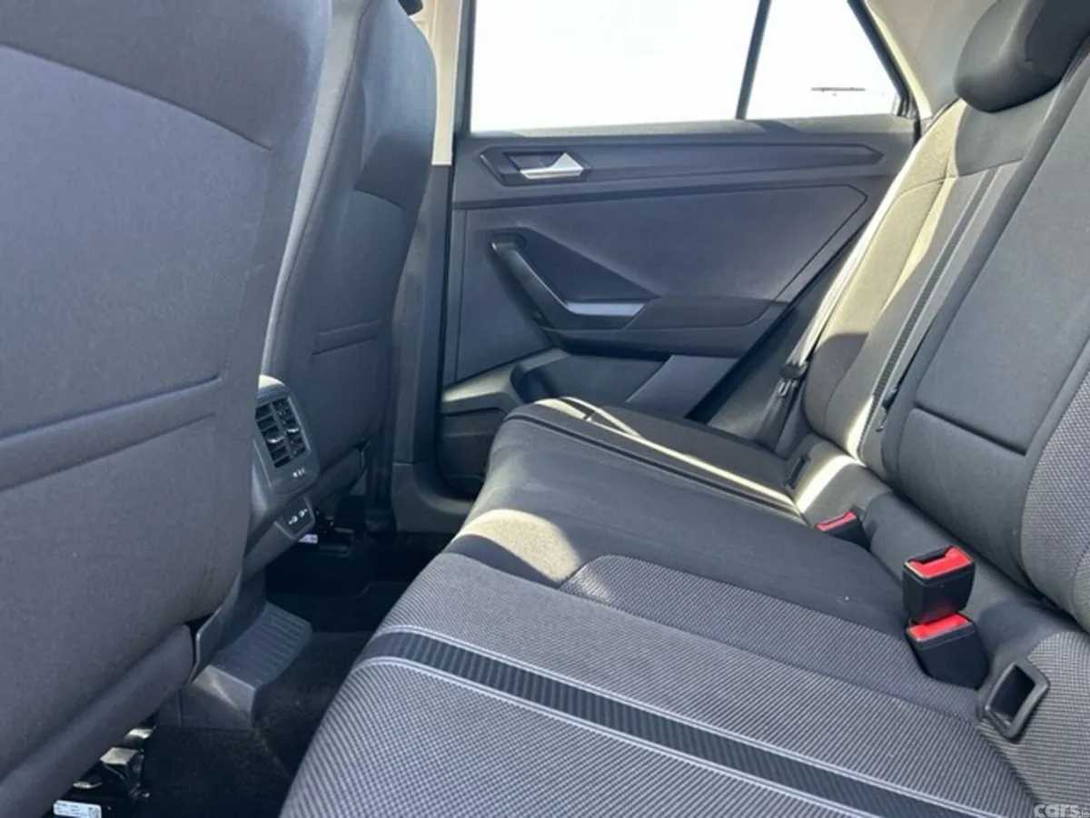 Volkswagen T-Roc Estate, Diesel, 2021, Grey