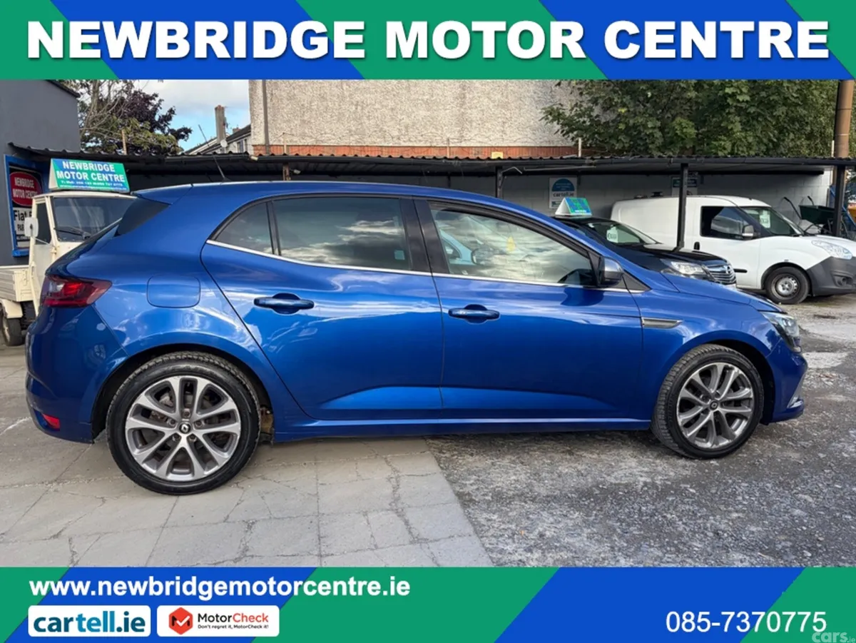 Renault Megane Hatchback, Diesel, 2017, Blue
