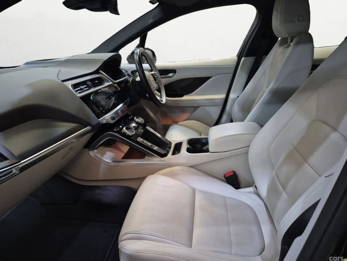 Jaguar I-Pace SUV, Electric, 2024, Blue